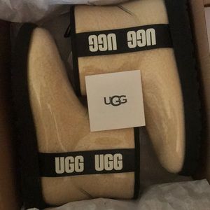 New Ugg boot 2020 Classic Cream Teddy Mini Sz 8